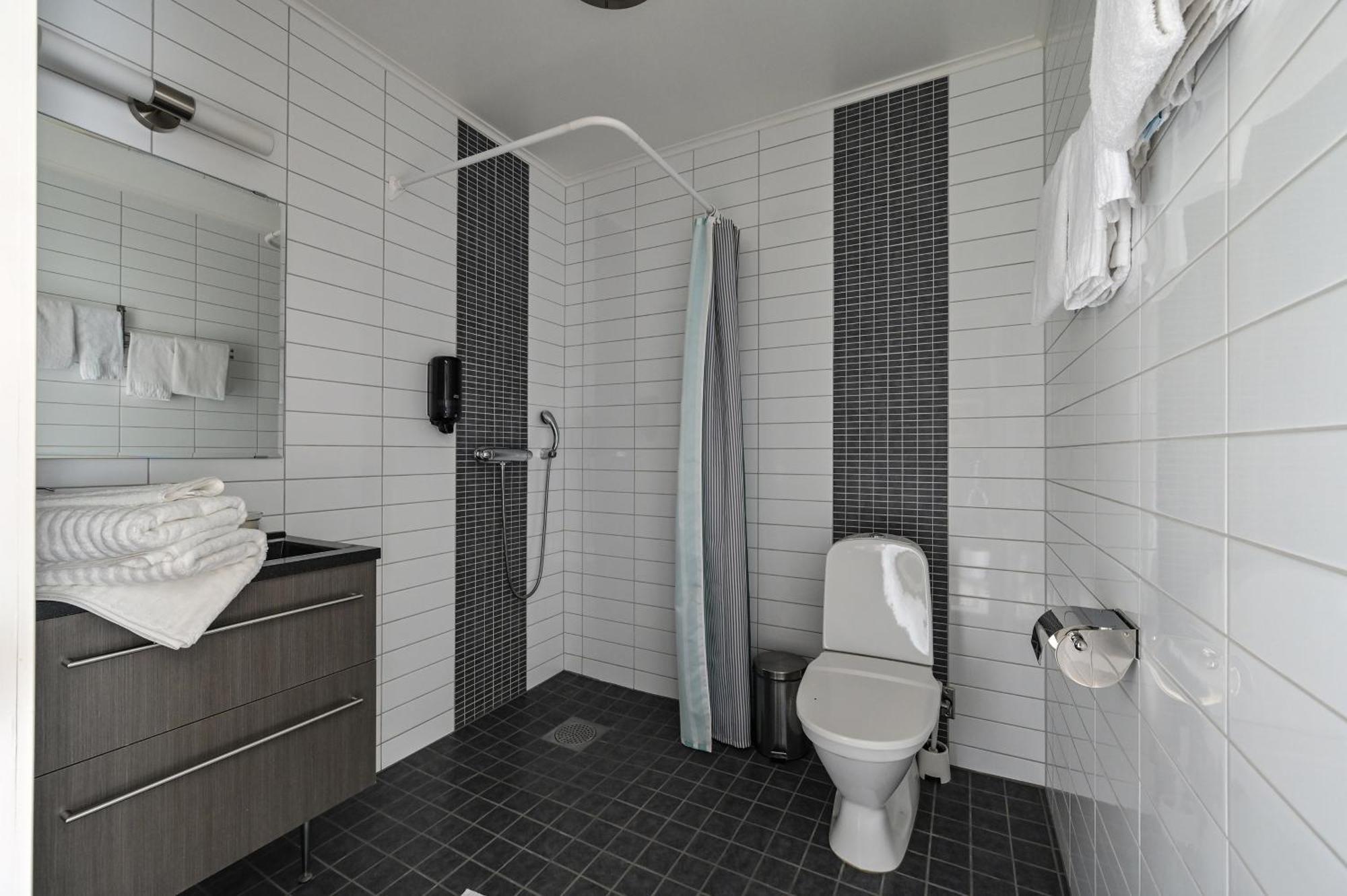 Ettsmart Hotell Sollentuna Exterior foto