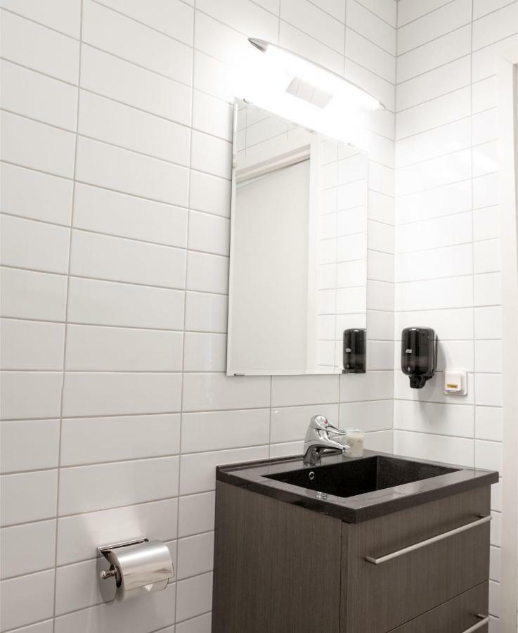 Ettsmart Hotell Sollentuna Exterior foto