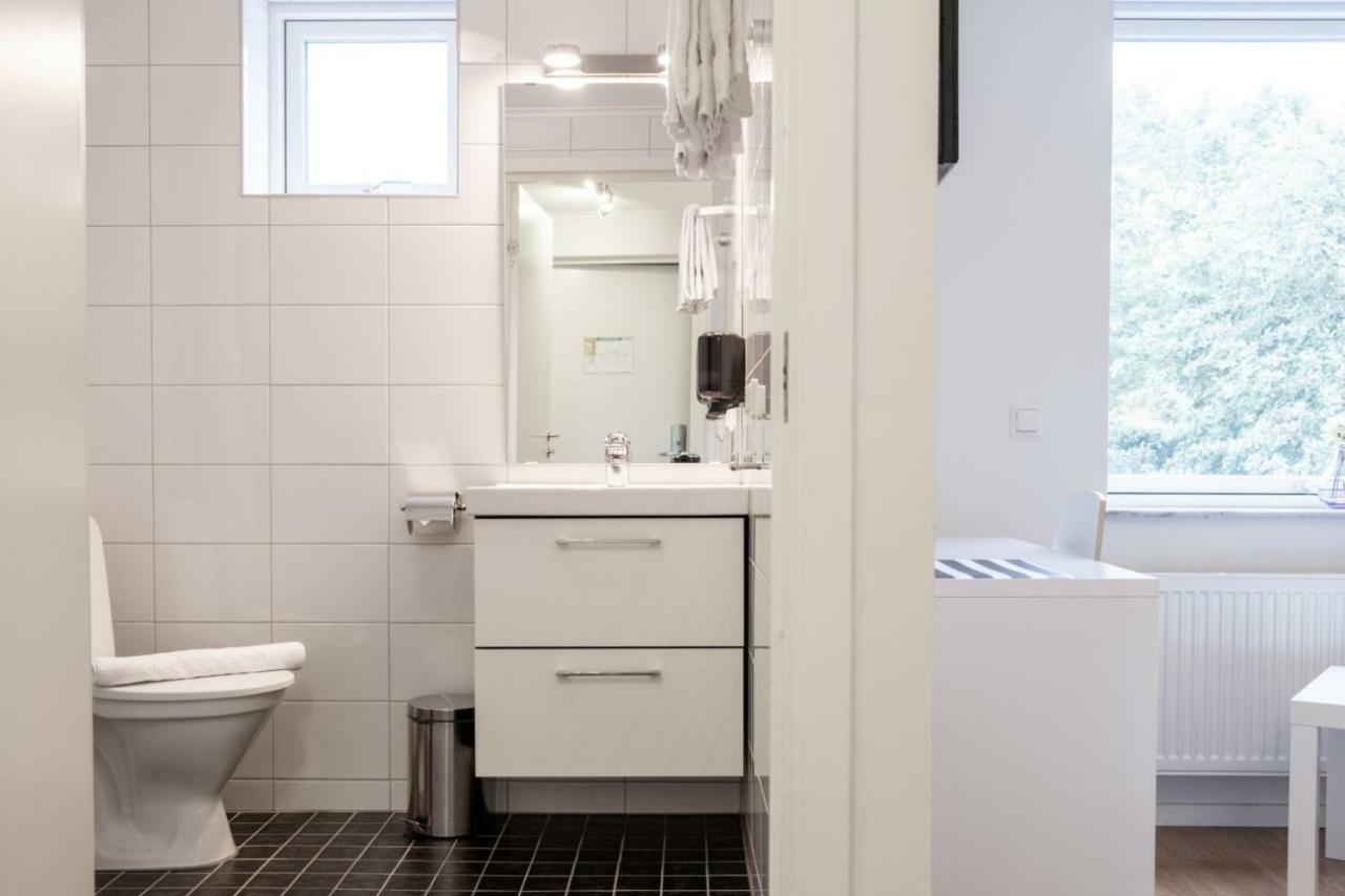 Ettsmart Hotell Sollentuna Exterior foto
